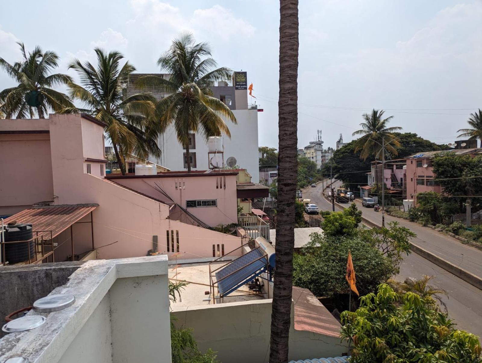 Swanky Sojourns Homestay Kolhapur Εξωτερικό φωτογραφία