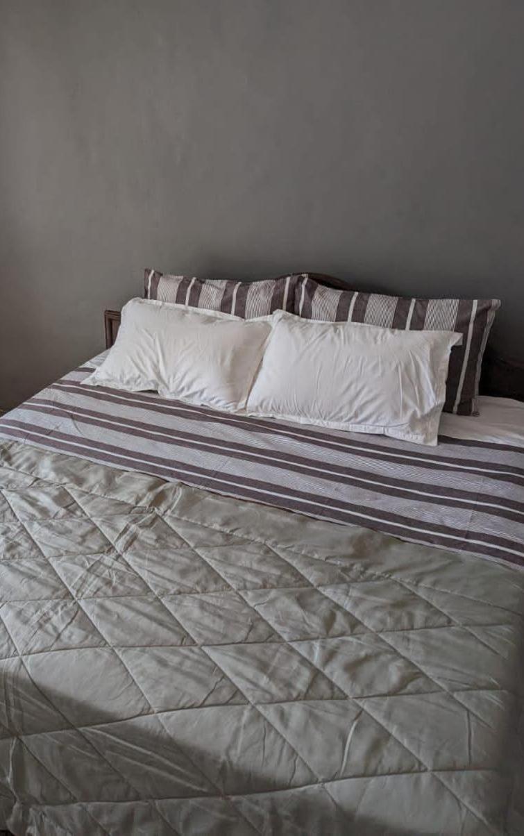 Swanky Sojourns Homestay Kolhapur Εξωτερικό φωτογραφία
